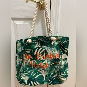 On island time beach bag